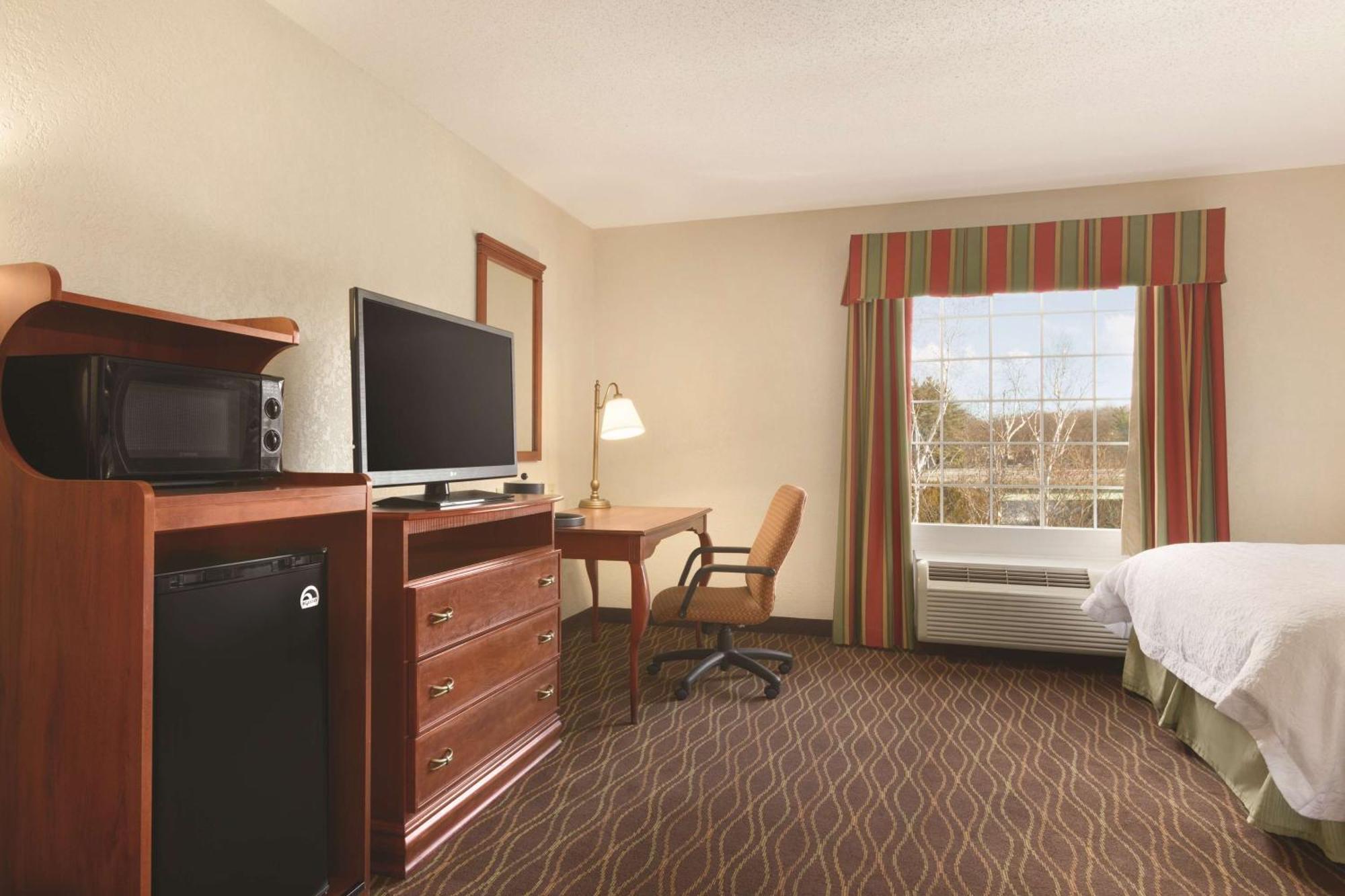 Hampton Inn & Suites Greenfield Buitenkant foto
