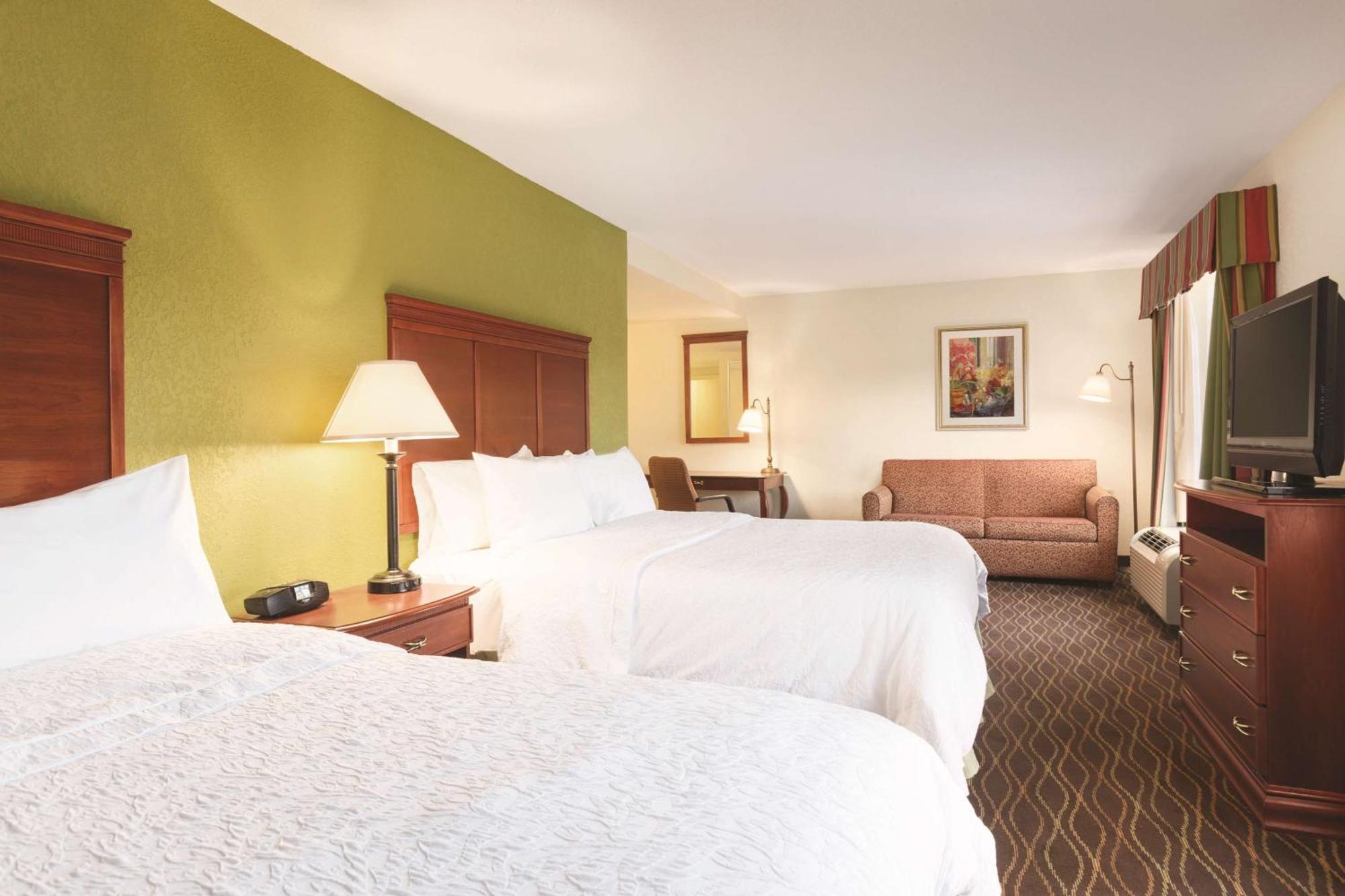 Hampton Inn & Suites Greenfield Buitenkant foto