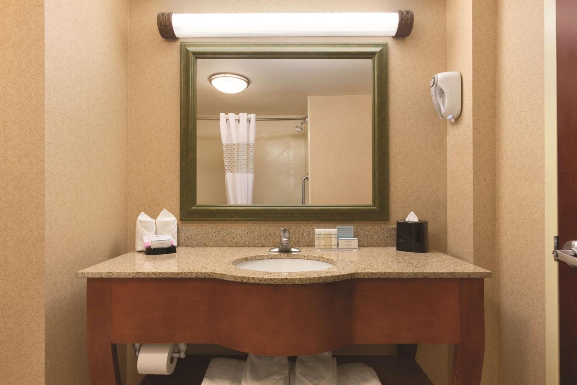 Hampton Inn & Suites Greenfield Buitenkant foto