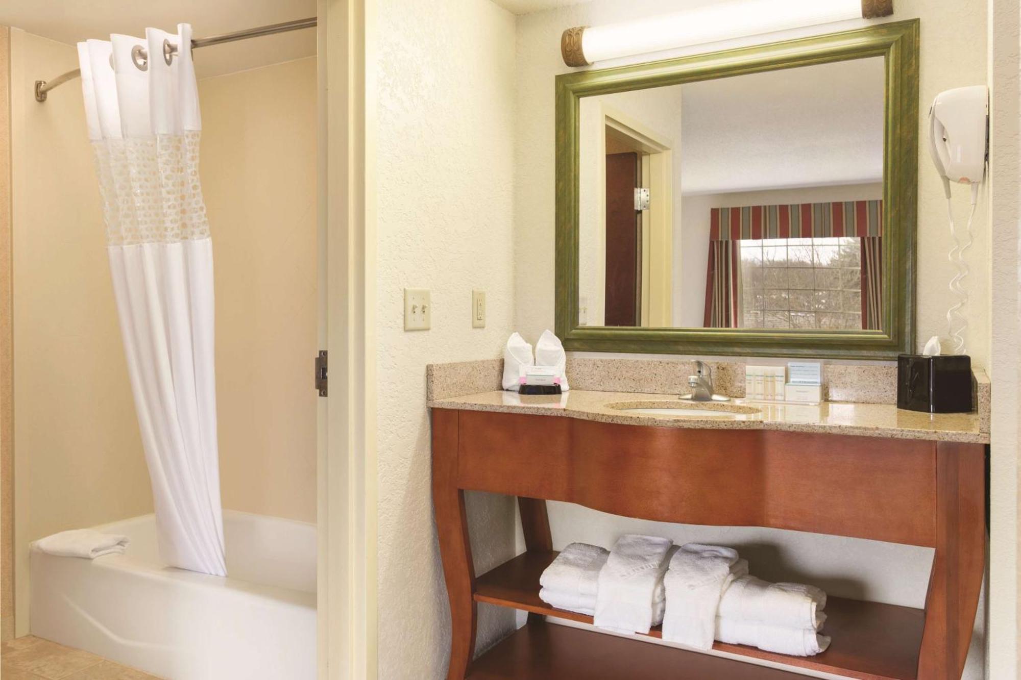 Hampton Inn & Suites Greenfield Buitenkant foto