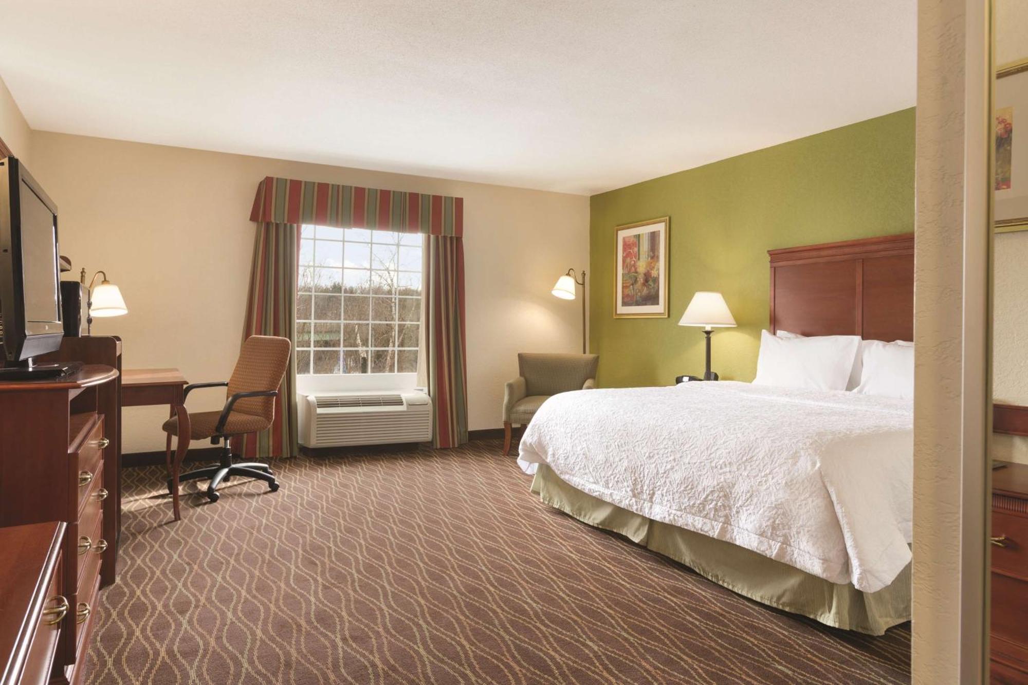 Hampton Inn & Suites Greenfield Buitenkant foto