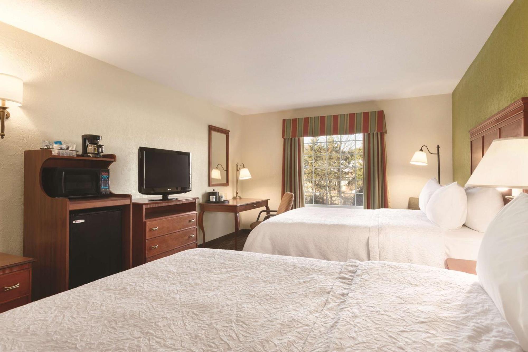 Hampton Inn & Suites Greenfield Buitenkant foto