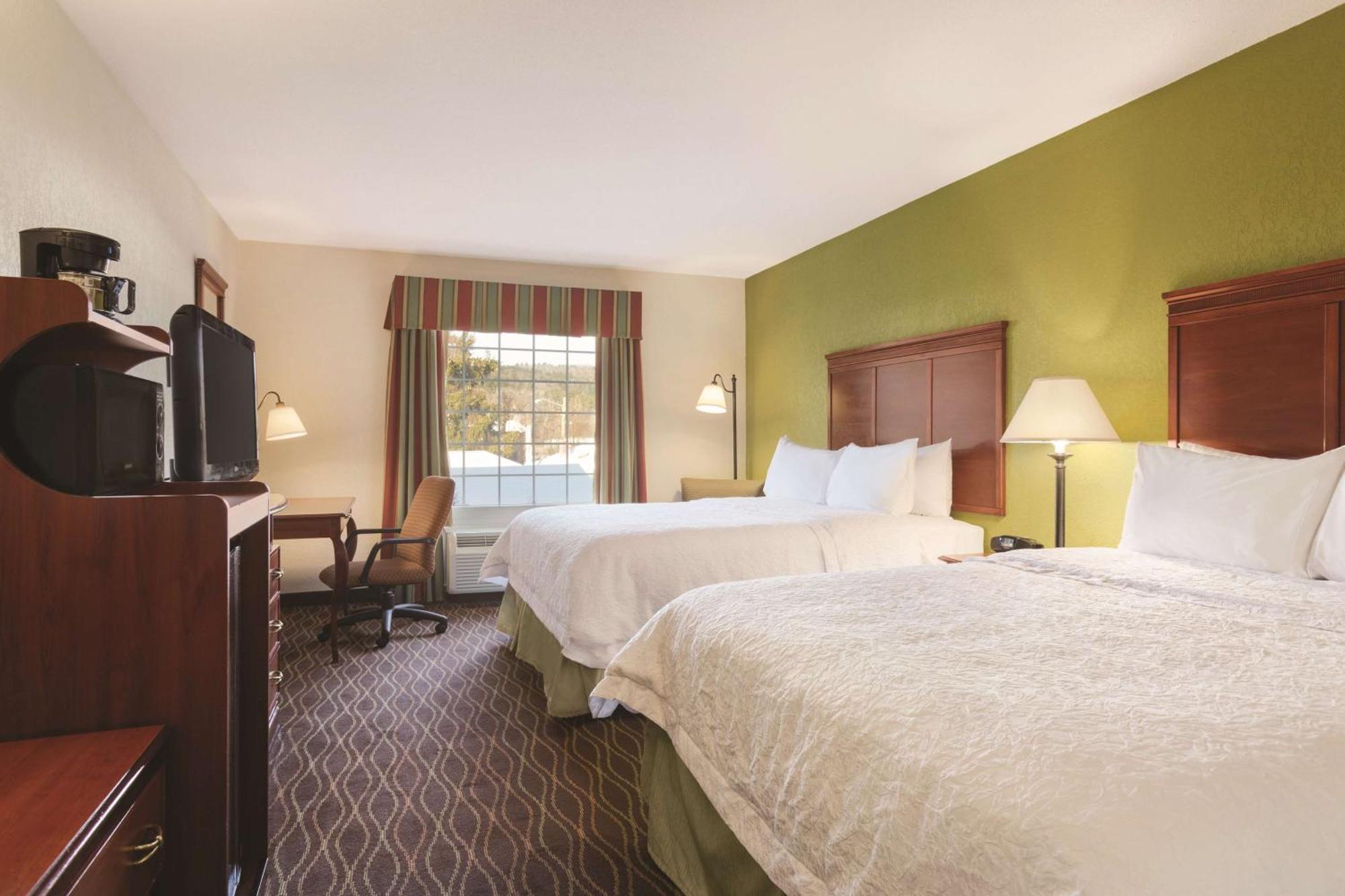Hampton Inn & Suites Greenfield Buitenkant foto