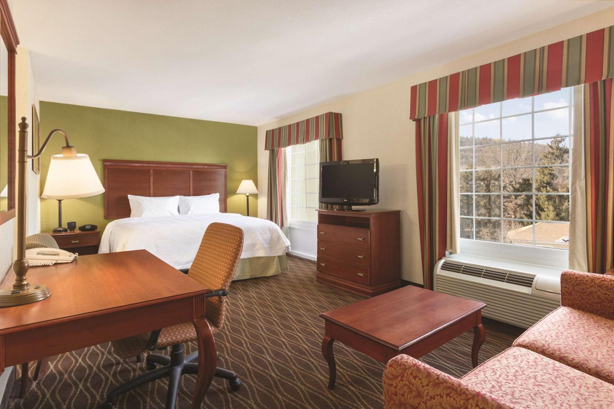 Hampton Inn & Suites Greenfield Buitenkant foto