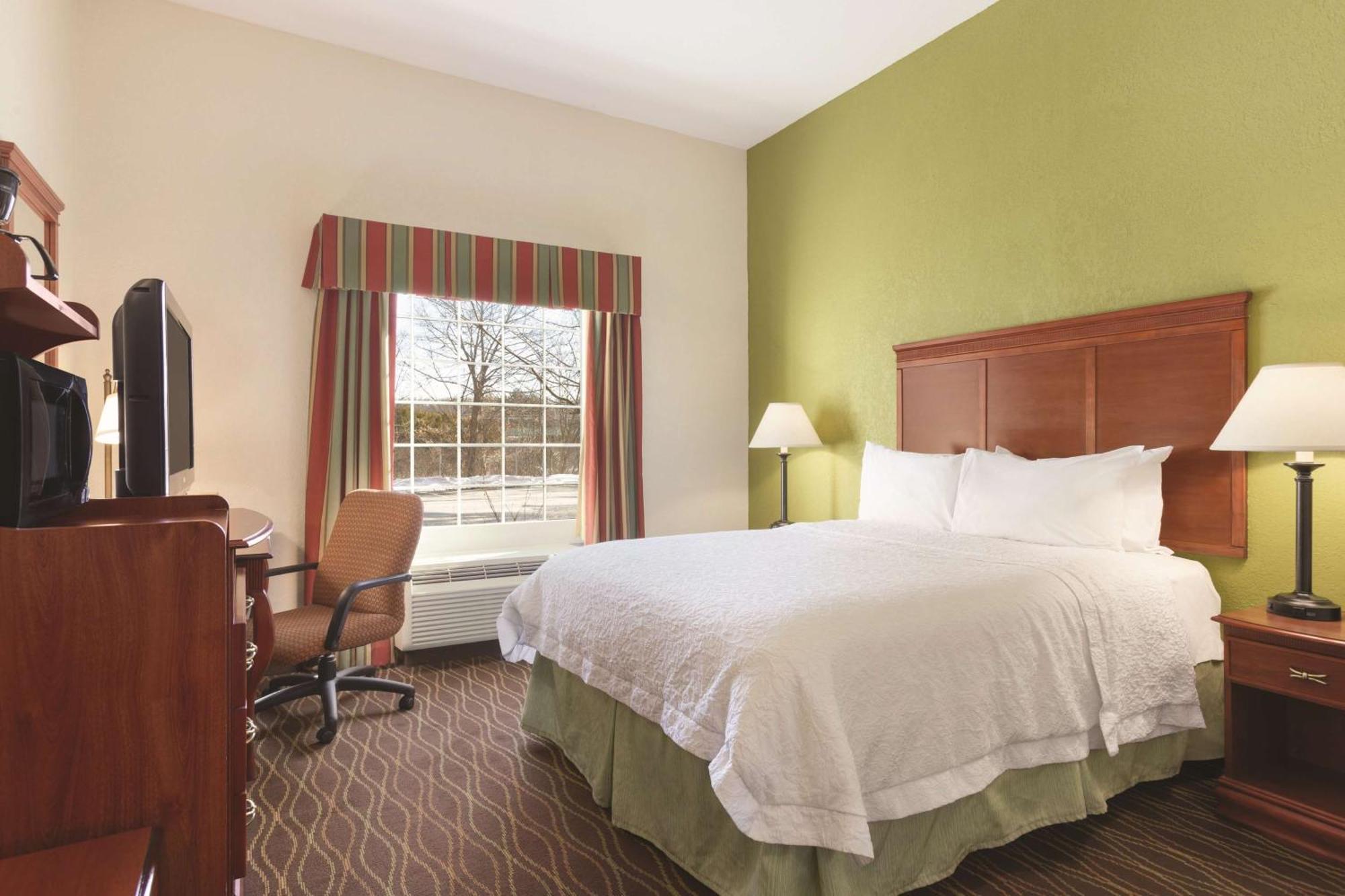 Hampton Inn & Suites Greenfield Buitenkant foto